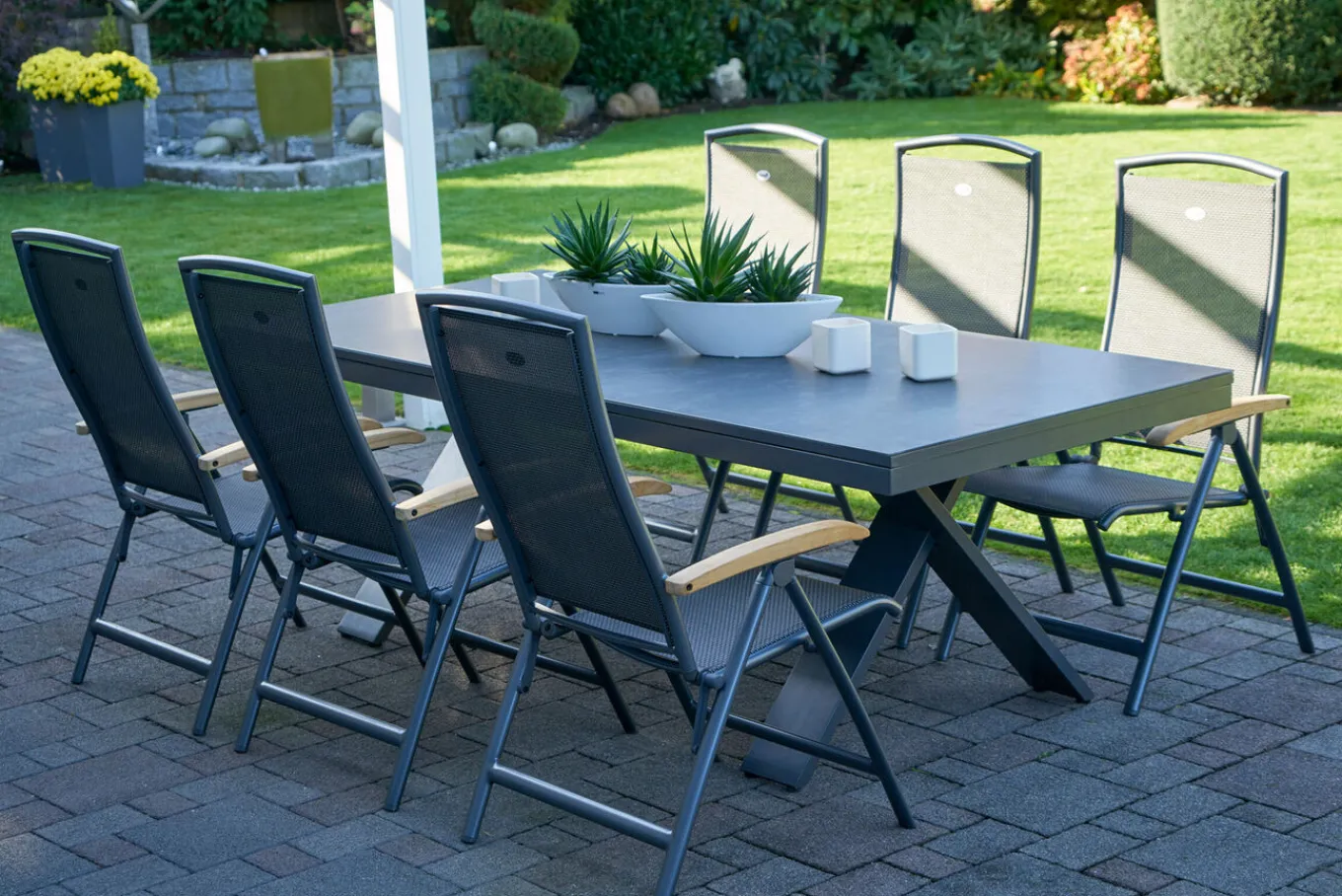 Best Sondermodell Xanadu / Raffaelo Garten-Essgruppe, xerix/anthrazit, Alu/Glaskeramik, 6 Klappstühle, 220/280x100cm Garten-Essgruppen
