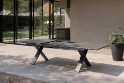 Sondermodell Xanadu / Aruba Set, xerix/anthrazit, Alu/Glaskeramik, 6 Stapelsessel, 220/280x100cm Garten-Essgruppen