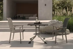 Online BasicPlus Pro Balkon-Set, silber/anthrazit, Alu/Textilene, Klapptisch eckig 80 x 80 cm, 2 Stapelsessel Garten-Essgruppen