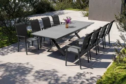 Discount BasicPlus Pro Garten-Essgruppe, anthrazit, Alu/Textilene/Spraystone, Tisch 180/280 x 100 cm, 8 Stapelsessel Garten-Essgruppen