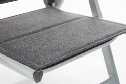Hot Cubic/ Basic Plus Padded Garten-Essgruppe, silber/anthrazit, Alu/Textilene, Tisch 160x90 cm, 4 Stapelsessel, 2 Klappstühle, gepolstert Aluminium-Gartenmöbel