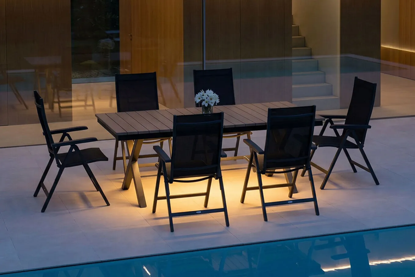 New Garten-Essgruppe mit LED-Beleuchtung, anthrazit/natur, Aluminium/Holzimitat/Textilene, 240 x 100 cm Tisch, 6 Klappstühle Garten-Essgruppen|Aluminium-Gartenmöbel