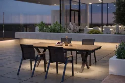 Hot Luminara Garten-Essgruppe mit LED-Beleuchtung, anthrazit matt/natur, Aluminium/Holzimitat/Textilene, Tisch 240 x 100 cm, 4 stapelbare Sessel Garten-Essgruppen