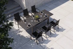 New Premium Garten-Essgruppe, anthrazit matt/schwarz, Alu/Spraystone/Textilene, Tisch 160/260 x 100 cm, ausziehbar, 6 Stapelsessel Garten-Essgruppen