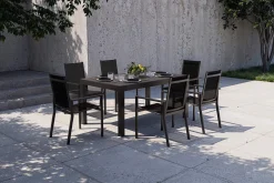 New Premium Garten-Essgruppe, anthrazit matt/schwarz, Alu/Spraystone/Textilene, Tisch 160/260 x 100 cm, ausziehbar, 6 Stapelsessel Garten-Essgruppen