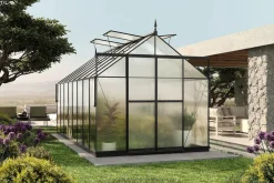 Discount Verde Premium Gewächshaus, schwarzer Rahmen, Aluminium pulverbeschichtet mit Polycarbonat 6 mm und Stahlrahmen, 486 x 243 x 240 cm, 4 Fenster, Schiebetür Gewächshaus|Aluminium-Gartenmöbel