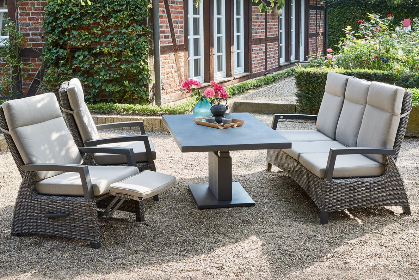 Outlet Corido/Bellani Grau Gartenlounge, charcoal/anthrazit/grau, Alu/Gardino®-Geflecht, Lifttisch 160x90cm, 1x 3-Sitzer, 2x Relaxessel Polyrattan-Gartenmöbel|Gartenlounge