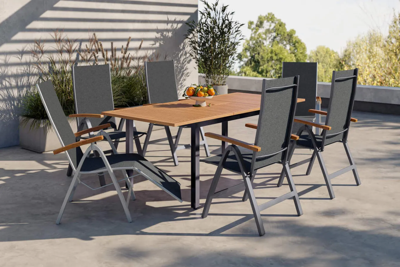 Sale Garten-Essgruppe, naturbelassen/anthrazit, Alu/Eukalyptus, Tisch 150/200 x 90 cm, 6 Sitzplätze, ausziehbar, FSC®-zertifiziertes Produkt Garten-Essgruppen|Aluminium-Gartenmöbel