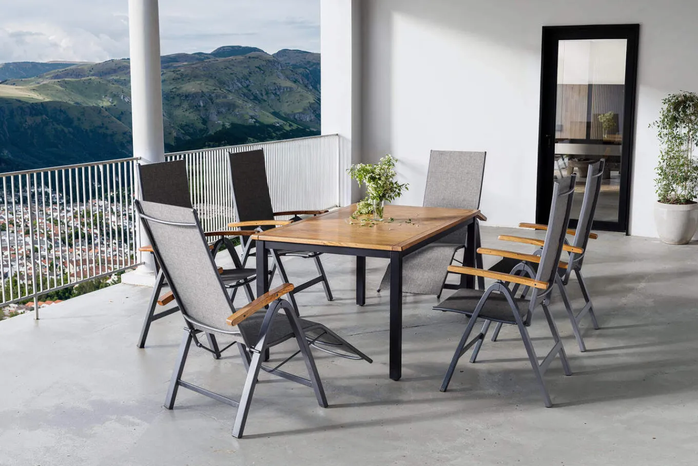 Sale Garten-Essgruppe, naturbelassen/anthrazit, Alu/Eukalyptus, Tisch 150/200 x 90 cm, 6 Sitzplätze, ausziehbar, FSC®-zertifiziertes Produkt Garten-Essgruppen|Aluminium-Gartenmöbel