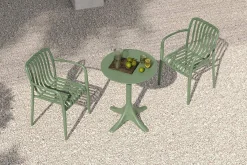 Online Pico Soft Balkon-Set, pestogrün, Kunststoff, Tisch Ø 70 cm und 2 Stapelsessel, UV-beständig, wetterfest Balkonmöbel-Set