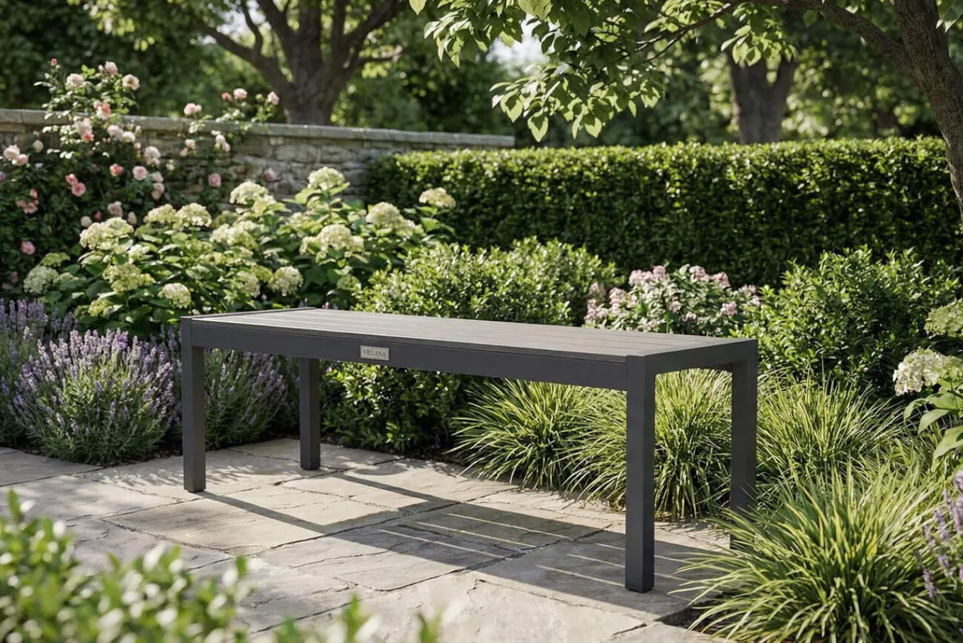 Sale Sylvania Bank, anthrazit, Alu/Holzimitat, 135x40x45 cm, für bis zu 3 Personen Gartenbänke & Gartensofas