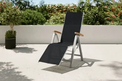 Online Tasmania Relaxsessel, silber/schwarz, Alu/Textilene, Eukalyptus-Armlehnen, höhenverstellbar, FSC®-zertifiziertes Produkt Aluminium-Gartenmöbel|Gartenstühle & Gartensessel
